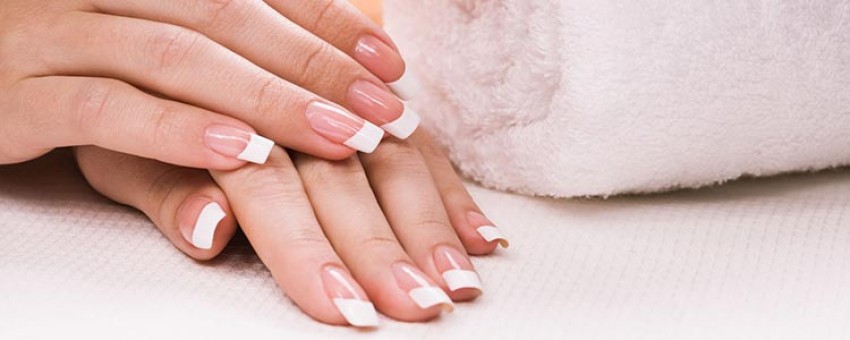 کاشت ناخن چه عوارضی دارد؟ چگونه ناخن  خود را تقویت کنیم؟