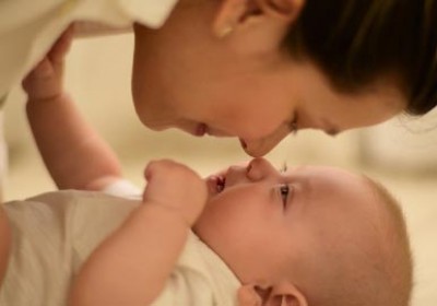 روش صحیح از پوشک گرفتن بچه و زمان مناسب