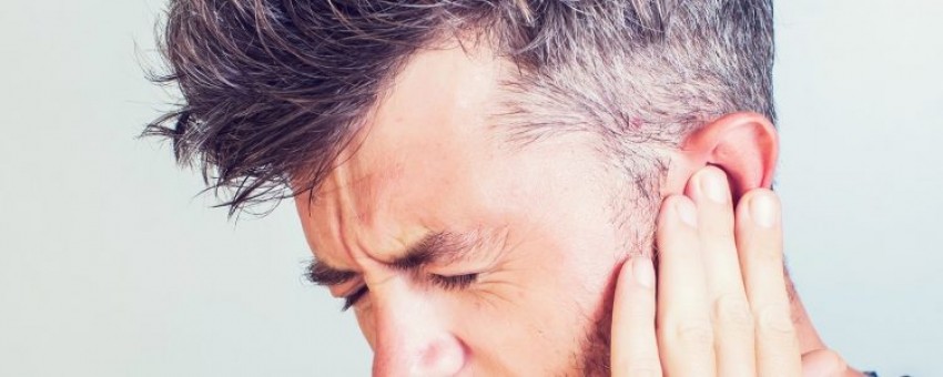 چگونه جرم گوش را به راحتی از بین ببرید؟