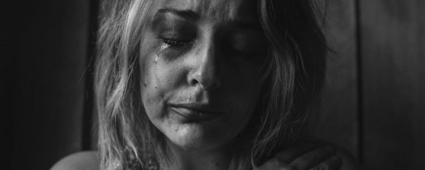 مهمترین دلایل سفیدی مو و ابرو