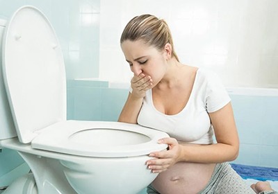 حالت تهوع بارداری؛ بهترین روش‌های کاهش و‌ درمان خانگی آن